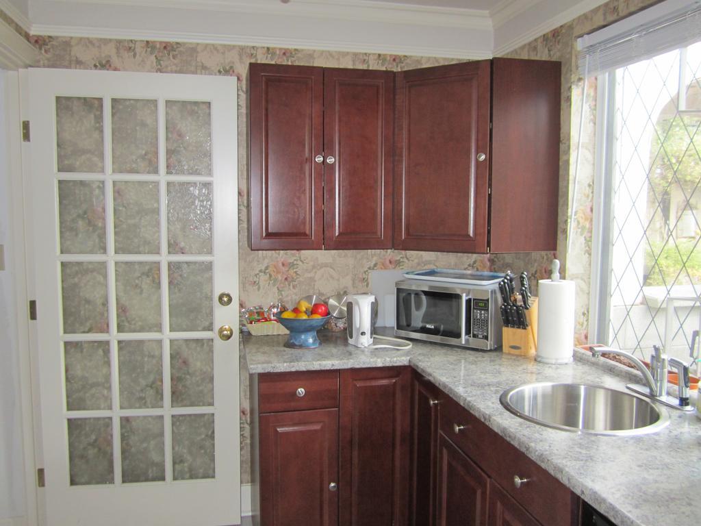 Heathergate Cottage And Suites Victoria Phòng bức ảnh